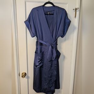 Elegant Navy Blue Women's Robe